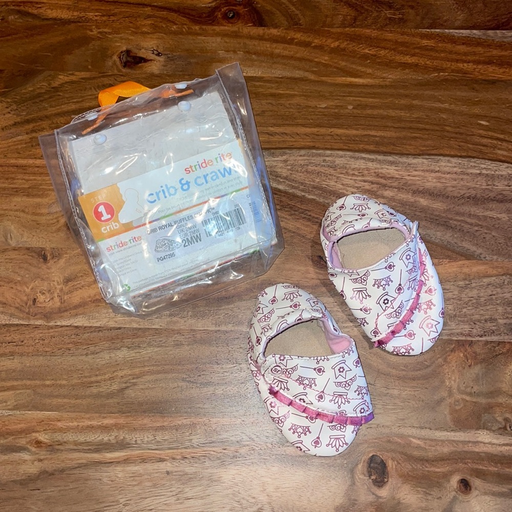 Stride Rite Crib & Crawl Shoes design Royal Ruffles size 6-12 Months 2MW